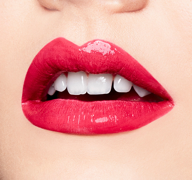 mac-versicolour-varnish-varnishly-red