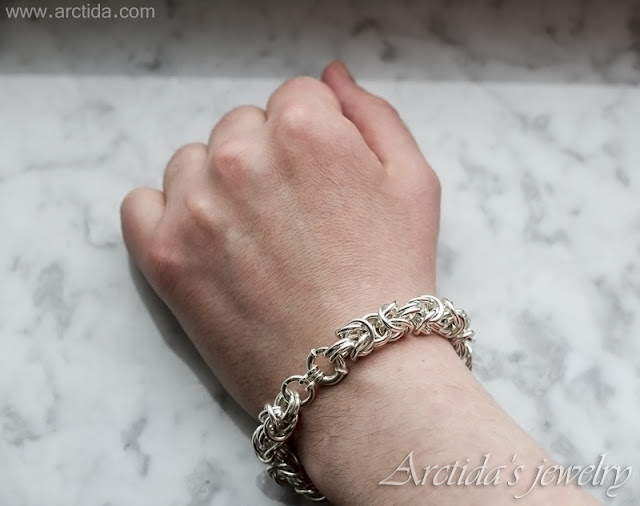 https://www.arctida.com/en/home/142-byzantine-chainmaille-mens-bracelet-sterling-silver.html