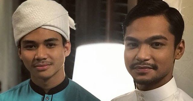 Dapur Dua Pintu Astro Prima Desainrumahid Admya