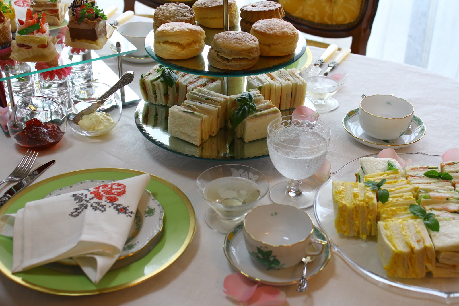 afternoon tea table set up