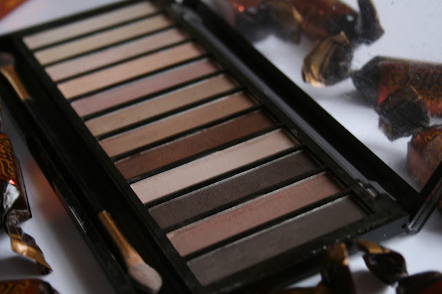 Malva Cosmetics - Professional Eyeshadows [Review]