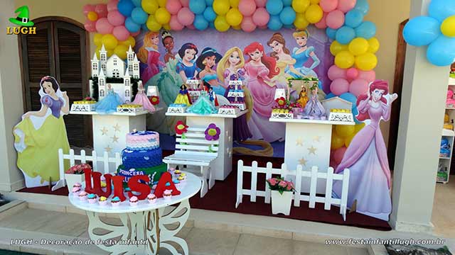Decoração Princesas Disney - Provençal simples - Festa realizada na Barra-RJ