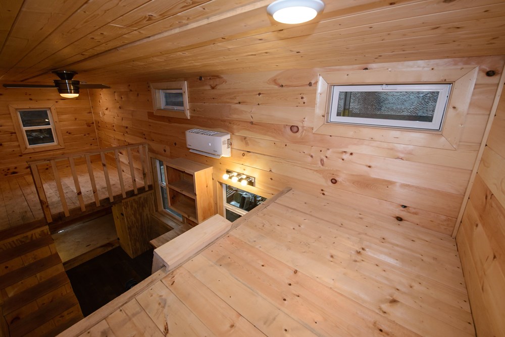 Knoxville Craftsman Tiny House TINY HOUSE TOWN