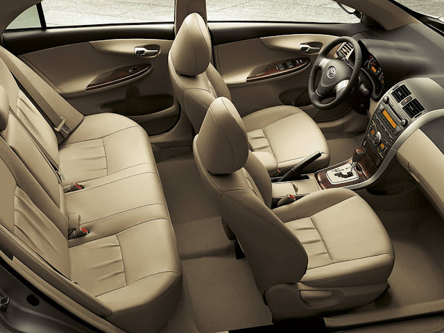 Toyota Corolla 2011 - interior