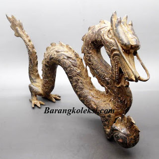 patung bertuah,cara menggunakan patung semar mesem,khasiat patung semar kuningan,patung semar karanganyar,patung semar tawangmangu,jual patung semar,manfaat patung semar,kegunaan patung semar,mustika patung semar,pusaka khodam naga,mustika naga,pusaka naga keberuntungan, pusaka naga bertuah