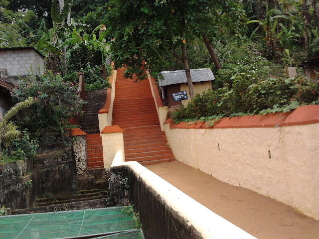 pictures of Janardana Swamy Temple Varkala