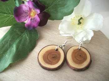 Lovely Wood Tree Branch Jewelry