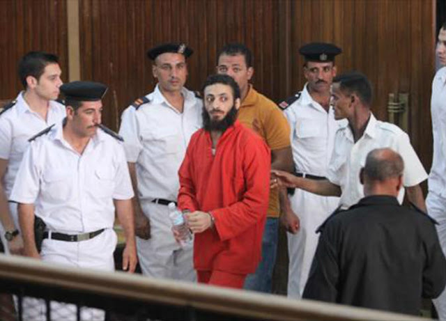 السيسى يصدق على "اعدام حبارة" خلال ثلاث أيام وأسر شهداء مذبحة رفح الثانية تطلب حضور لحظة إعدام «عادل حبارة»