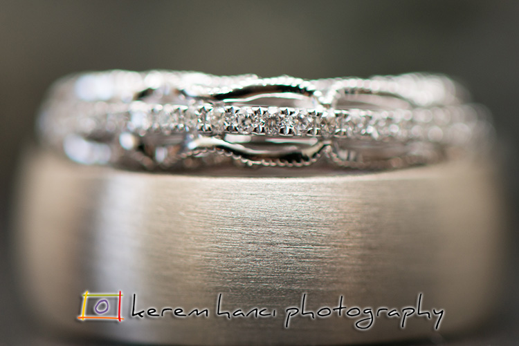 Extreme Close-Up of the Wedding Bands with a Macro Lens Here is another approach to wedding ring shots: extreme close up with a very narrow depth of field.