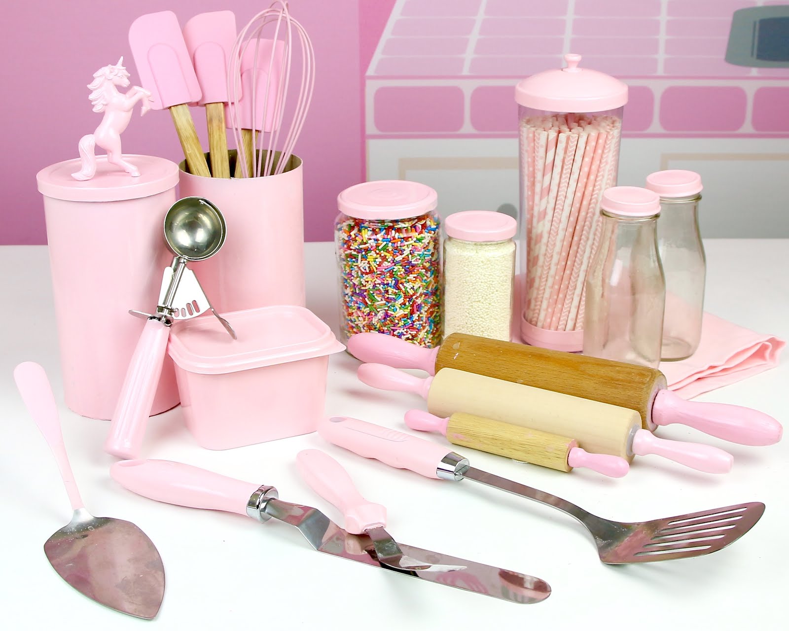 VIDEO} DIY Pink Kitchen Tools (and my pink baking supply