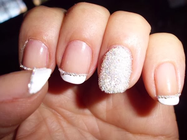 manicura francesa caviar 