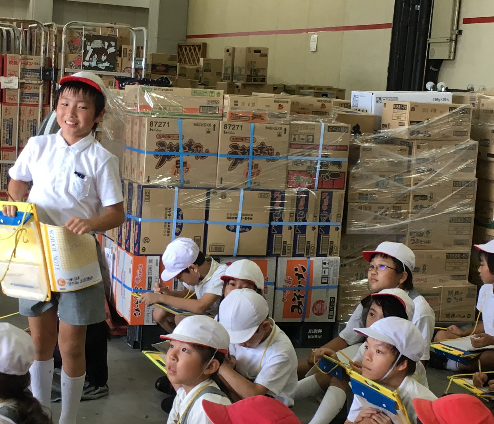 敬愛小学校 ３年生社会 スーパーマーケットの秘密に迫る