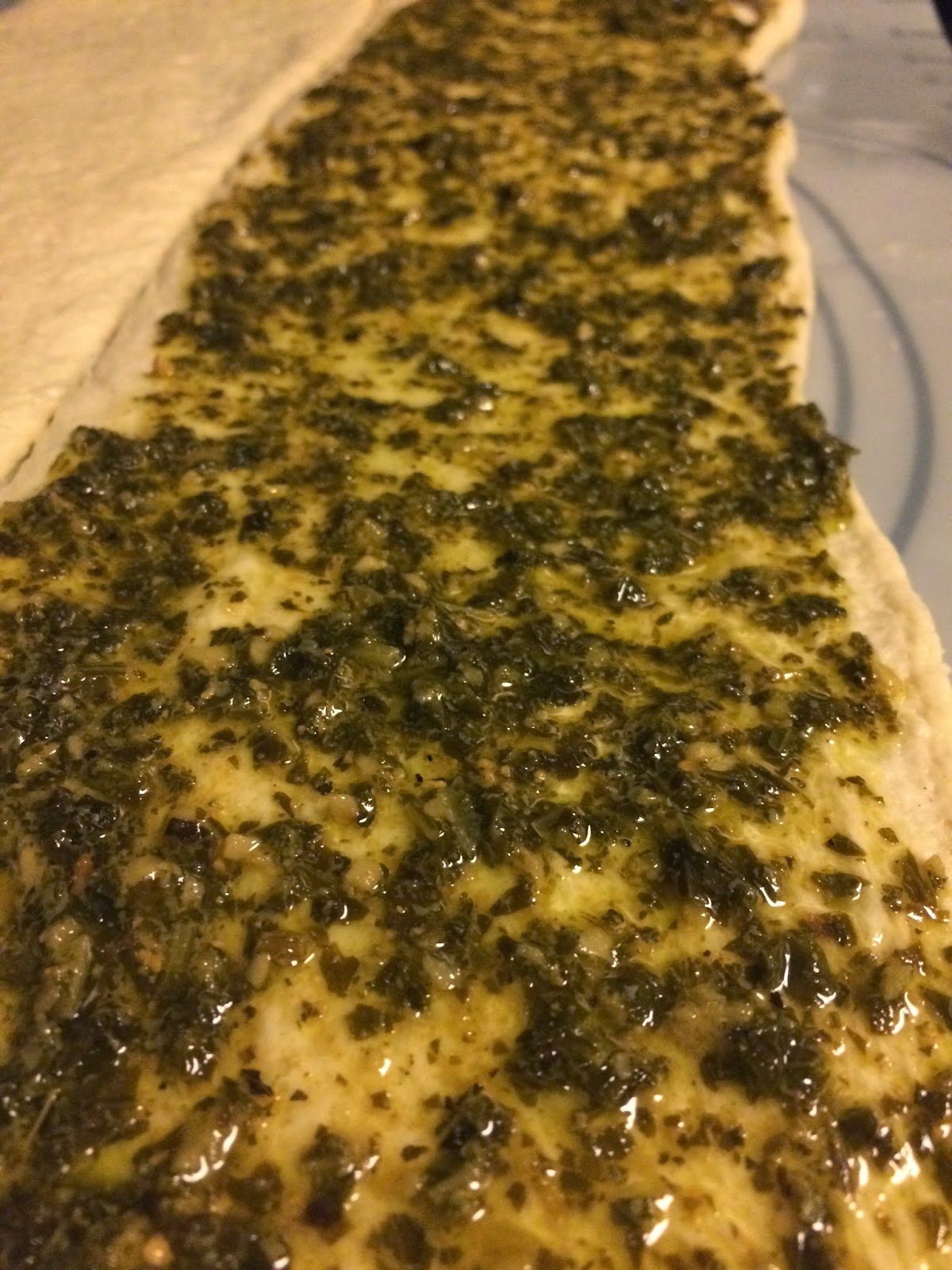 Snackage and Sweets Pesto Pizza Twists