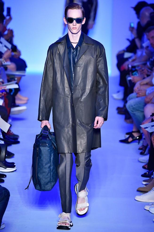 PFW: Louis Vuitton's Spring/Summer 18 Bags Report - BagAddicts