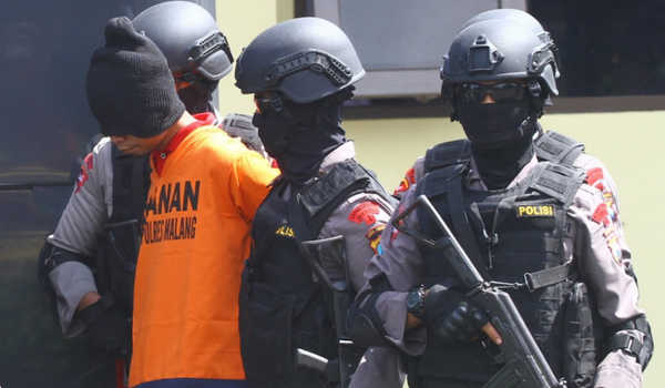 Densus 88 Tembak Mati Terduga Teroris di Bekasi Jawa Barat