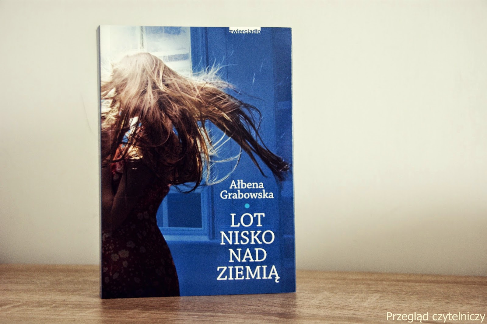 Lot Nisko Nad Ziemią Pdf