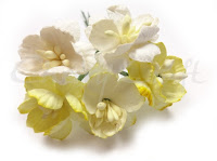 https://cherrycraft.pl/pl/p/Kwiat-wisni-MIX-ZOLTY-5-szt.-Wild-Orchid-Crafts/2256