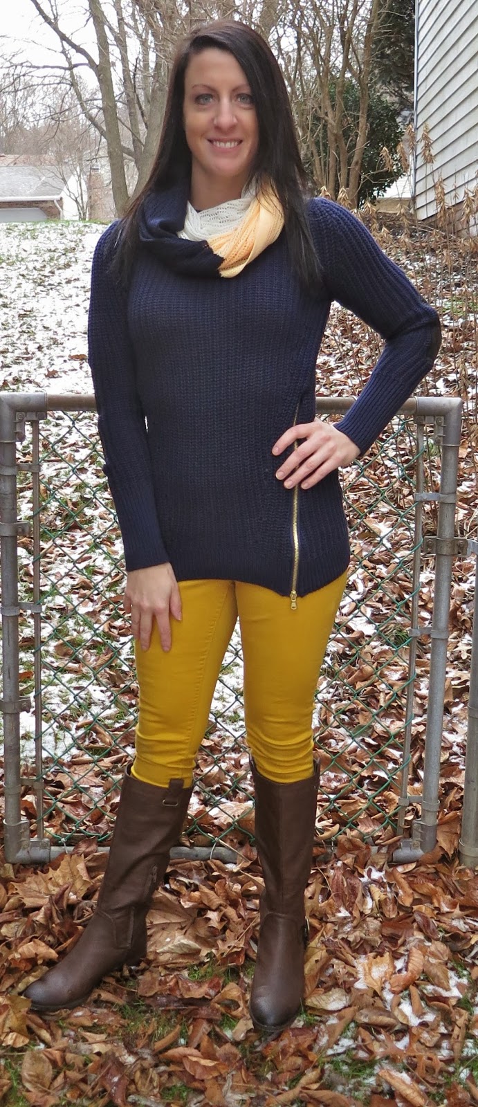 outfit fashion, brown boots, yellow pants, blue sweater, zara, justfab