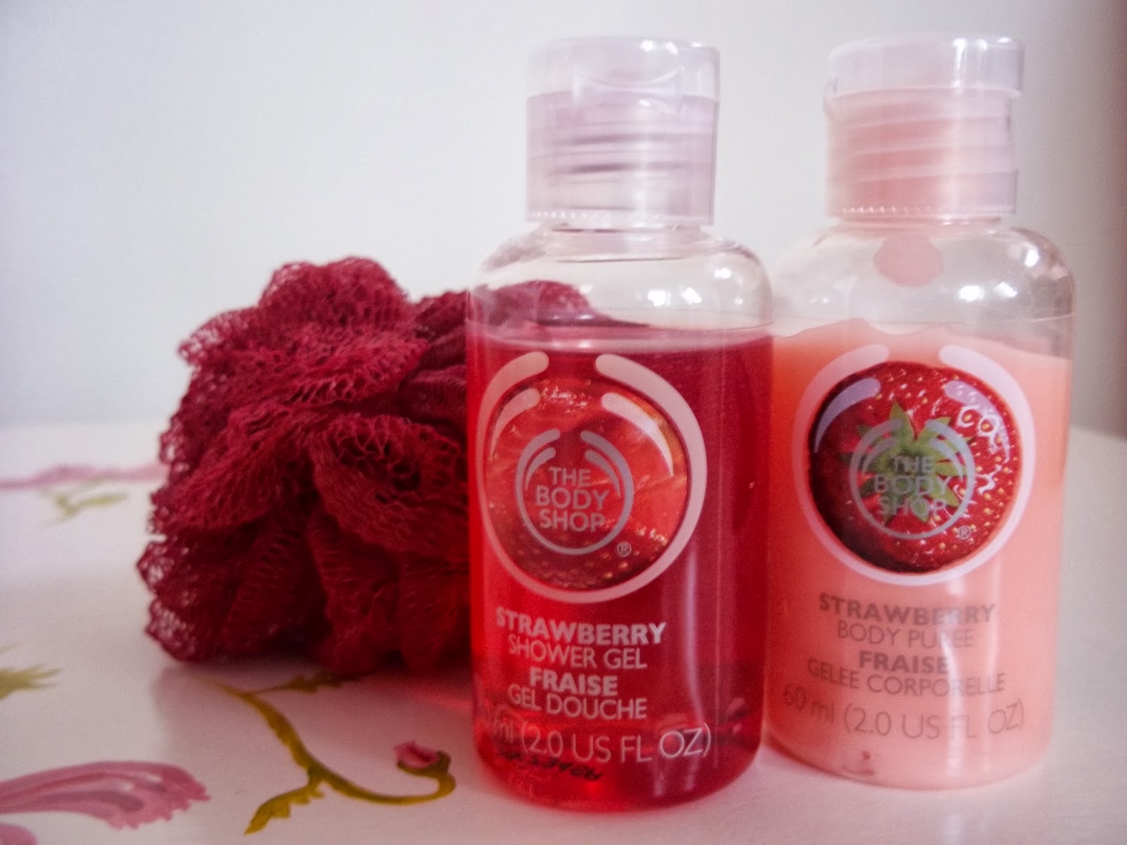 Femke's style BEAUTY Review The Body Shop Strawberry Shower gel