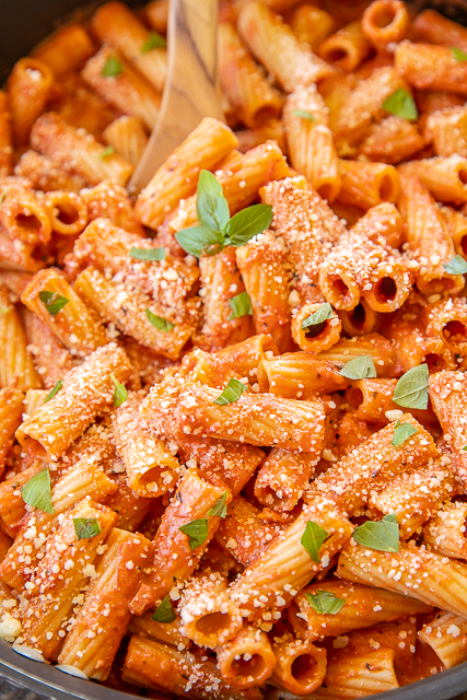 Pasta with Whipped Cream Tomato Sauce - better than any restaurant!! Pancetta, crushed tomatoes, shallots, garlic, pepper, sugar, rigatoni, whipped cream, basil and parmesan. Ready to eat in about 20 minutes! SO easy and everyone LOVES this yummy pasta! #pasta #quick Pasta with Whipped Cream Tomato Sauce - better than any restaurant!! Pancetta, crushed tomatoes, shallots, garlic, pepper, sugar, rigatoni, whipped cream, basil and parmesan. Ready to eat in about 20 minutes! SO easy and everyone LOVES this yummy pasta! #pasta #quick