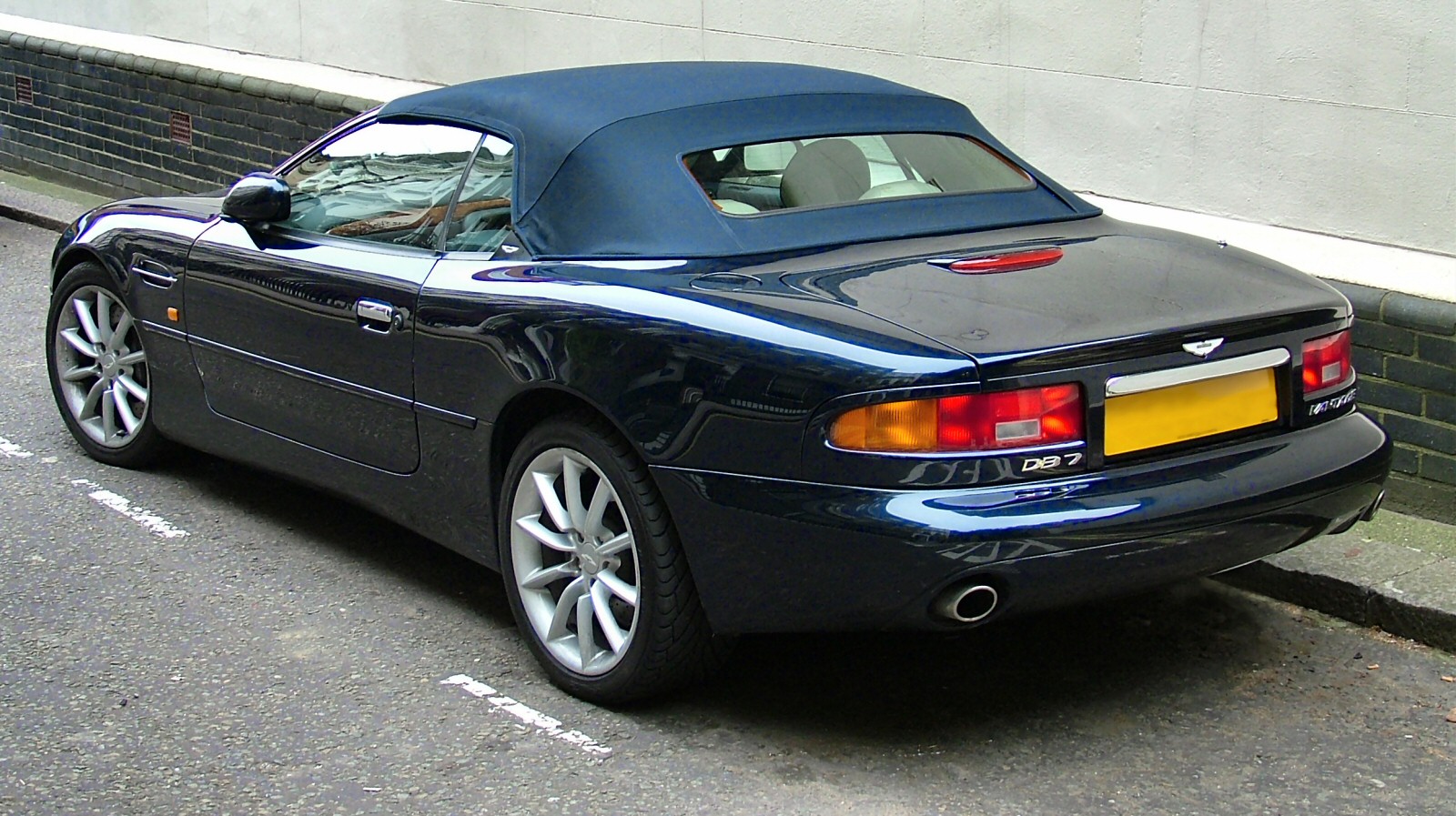 Techno Lk Aston Martin Considering Its Straight Six