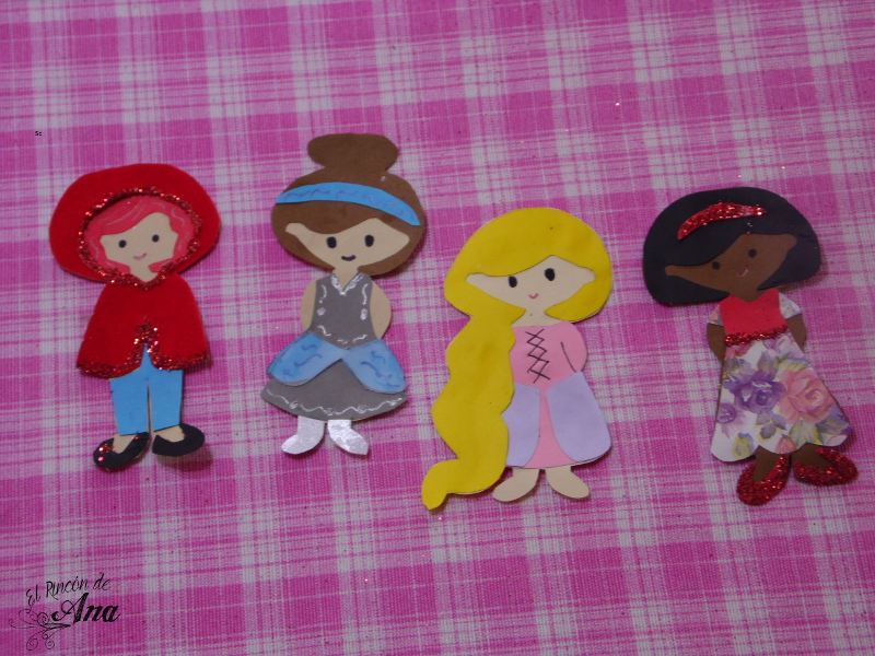 Separadores de libros hechos con papel