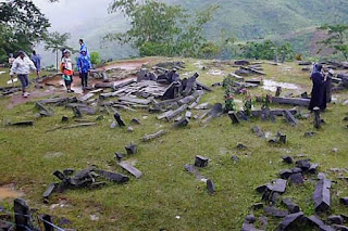 Situs Gunung Padang adalah Kuil Piramida Kuno Unik yang besar Situs Gunung Padang adalah Kuil Piramida Kuno Unik yang besar