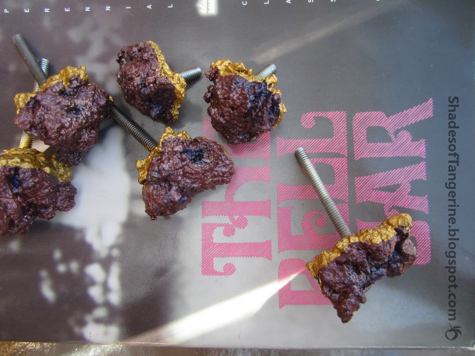 Shades Of Tangerine Faux Geode Knob DIY