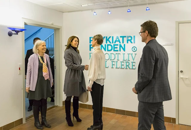 Crown Princess Mary attended a working meeting with the Danish Mental Health Foundation. 