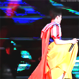 중국에서 지드래곤 벌칙의상 수준 | 인스티즈