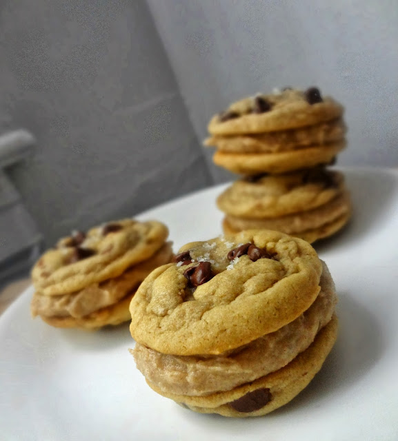 Brown Butter Chocolate Chip Cookie Dough Sandwich Cookies