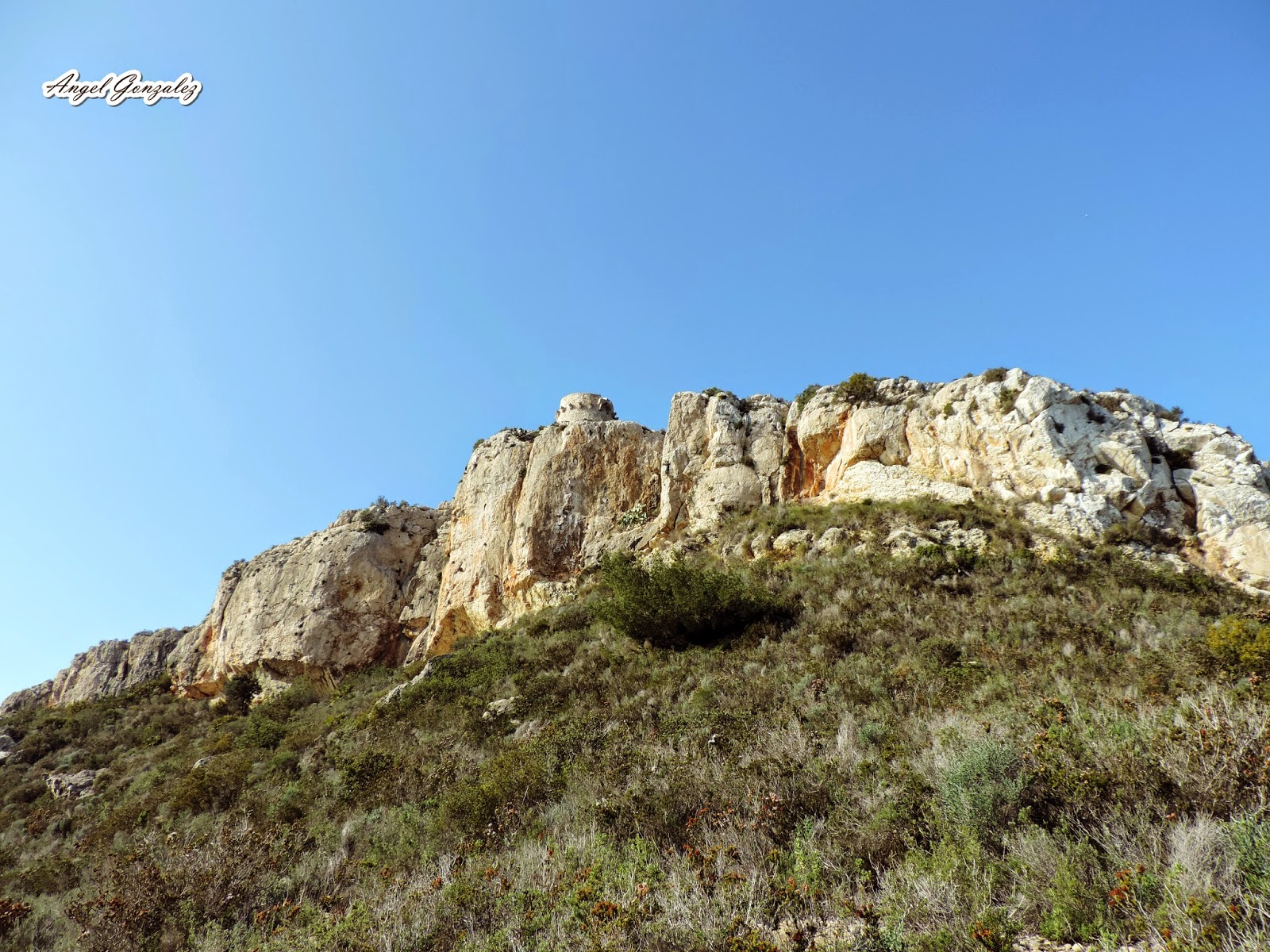 Abriendo Caminos: Torre Vigía y Castillo de Moraira