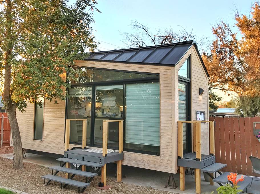 The Nest Tiny House in Phoenix [ TINY HOUSE TOWN ]