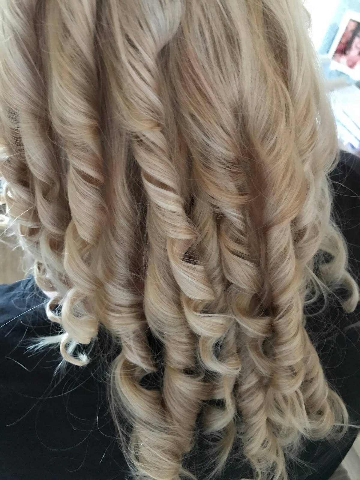long hair chopstick curls