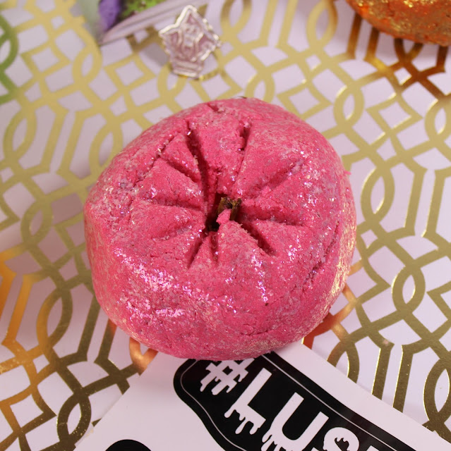 LUSH Pink Pumpkin bubble bar review