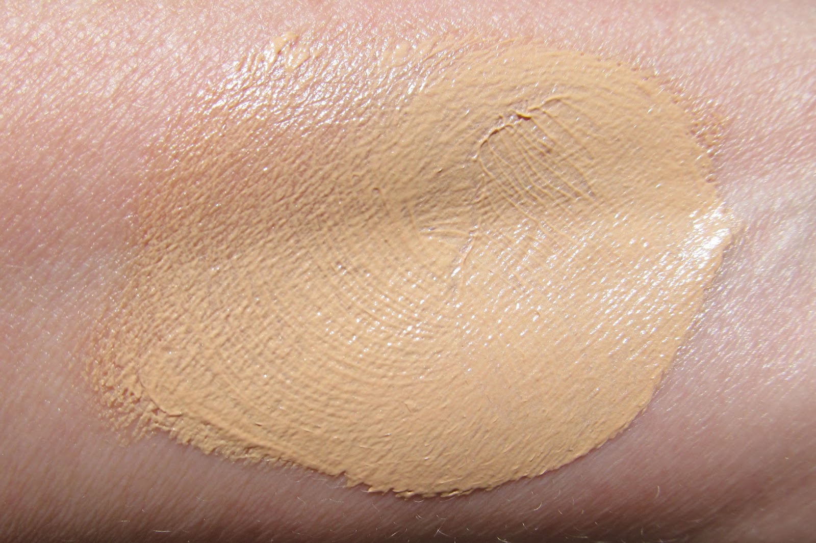 Bon Vivant Beauty First Aid Beauty Ultra Repair Tinted Moisturizer