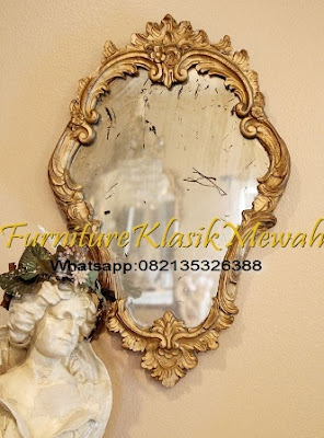 Kaca Cermin Ukir Jepara,Furniture Ukir Jepara,Furniture Klasik Mewah Kaca Cermin Ukir Jepara,Furniture Ukir Jepara,Furniture Klasik Mewah