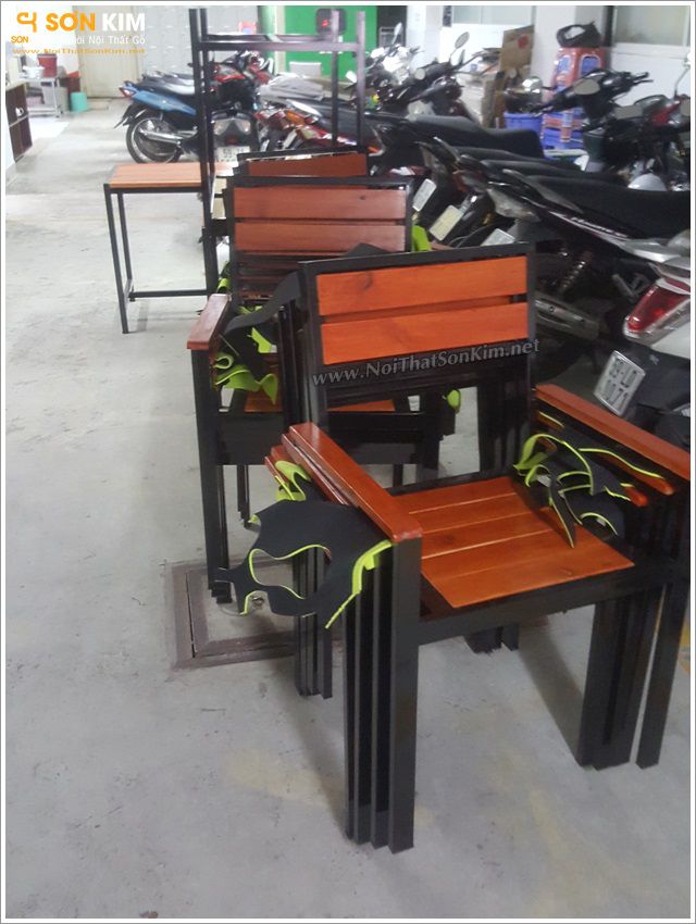 Bàn ghế nhà hàng khách sạn Aristo TpHCM Bàn ghế nhà hàng khách sạn Aristo TpHCM