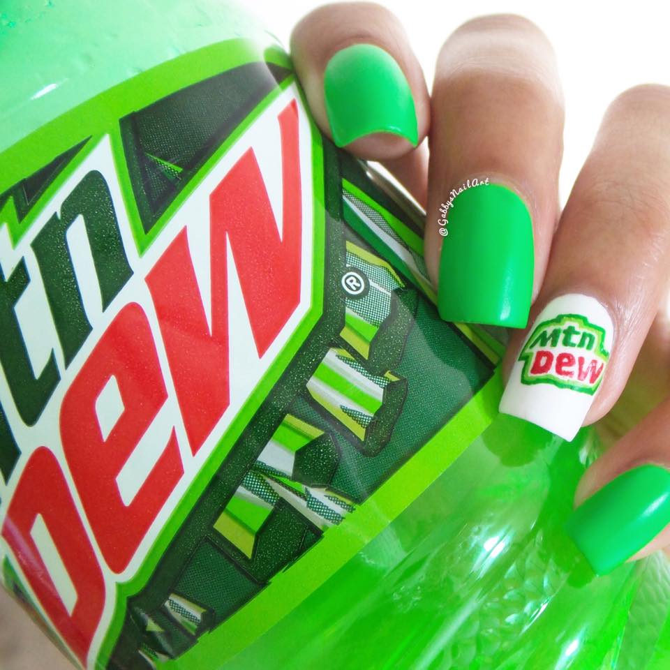 Inspiration nail art Brands that pop on nails!