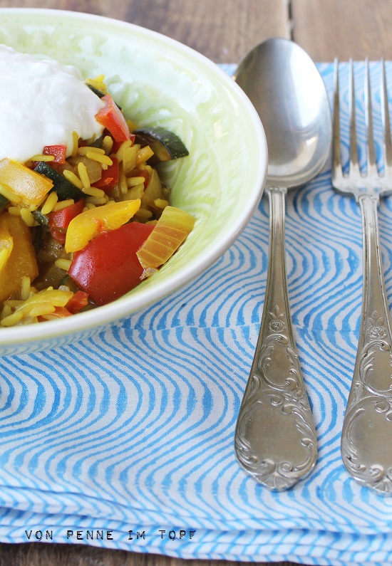 Penne im Topf: Curry - Gemüse - Reispfanne