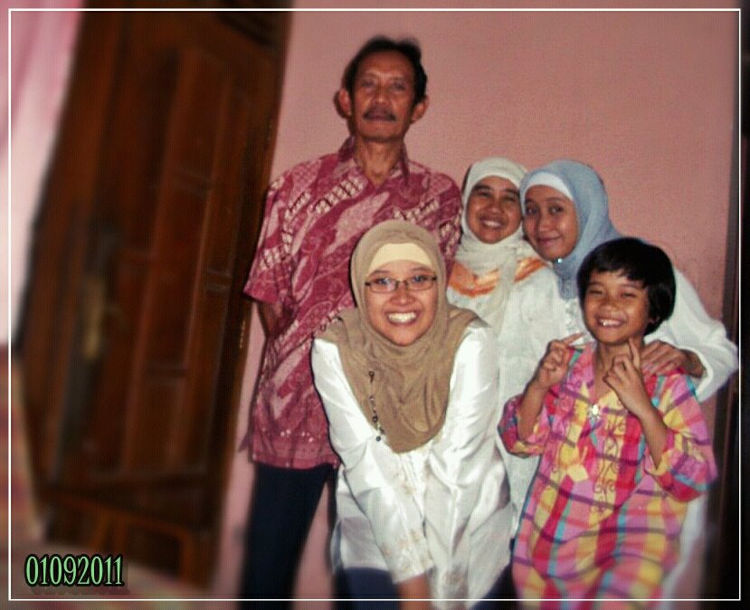 my simply precious life..: Selamat Hari Pahlawan dan Selamat Ulang