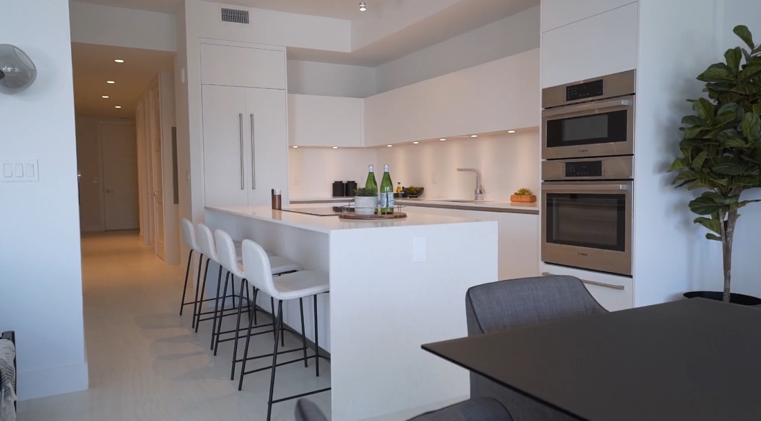 28 Interior Design Photos vs. Tour 155 E Boca Rd, Boca Raton, FL Luxury Condo