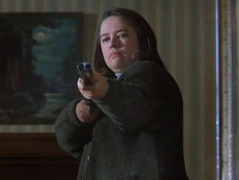 Annie Wilkes (Kathy Bates) en Misery - Cine de Escritor Annie Wilkes (Kathy Bates) en Misery - Cine de Escritor