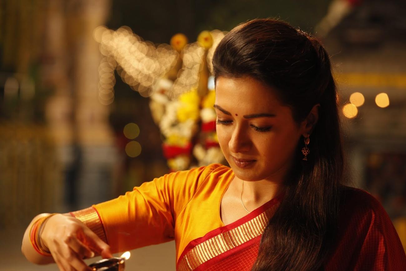 South Indian Actress Catherine Tresa Stills From Aruvam Movie