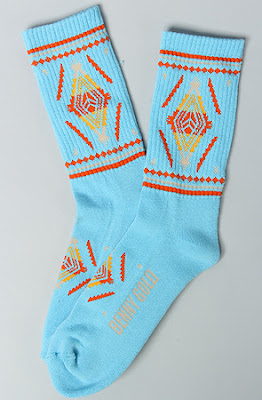 EXTRIBALSOCKS BLUZOOM1.JPG - Benny Gold x Karmaloop - Bon&eacute; e meia "Native"