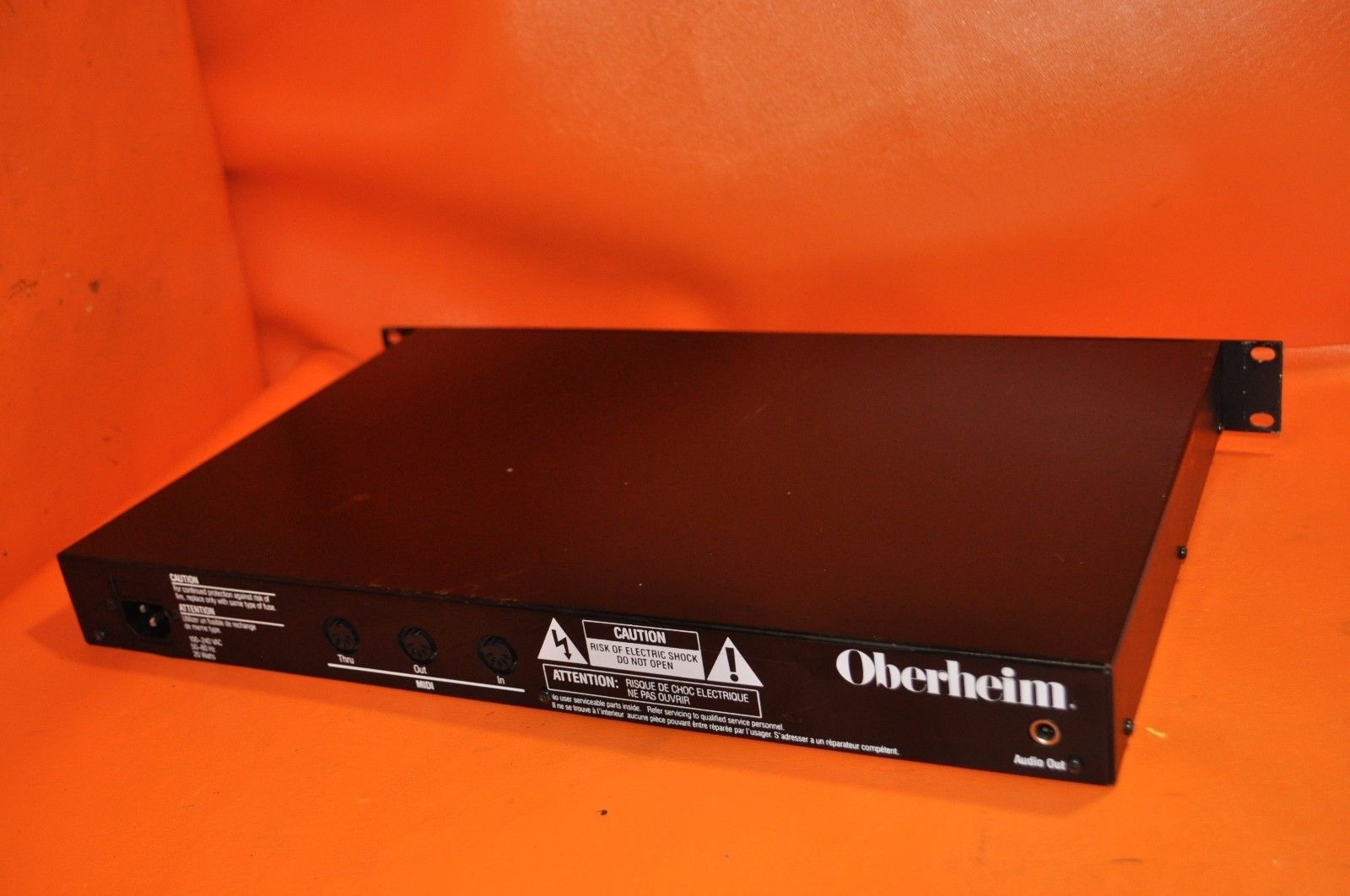 MATRIXSYNTH: Oberheim Matrix-1000