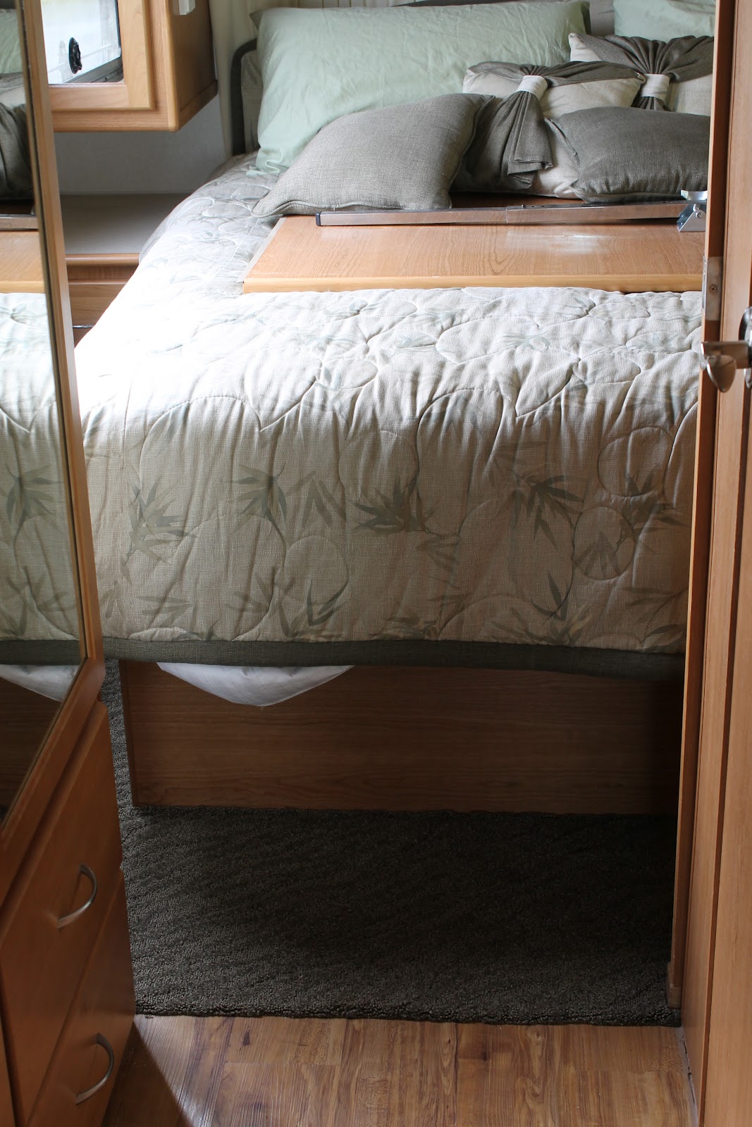 Countryside Interiors Transforming RVs And Trailers Since The 80 s 