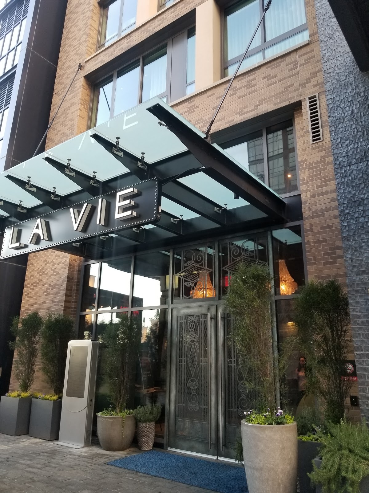 Maison de Grand Esprit Heart, Print & Style