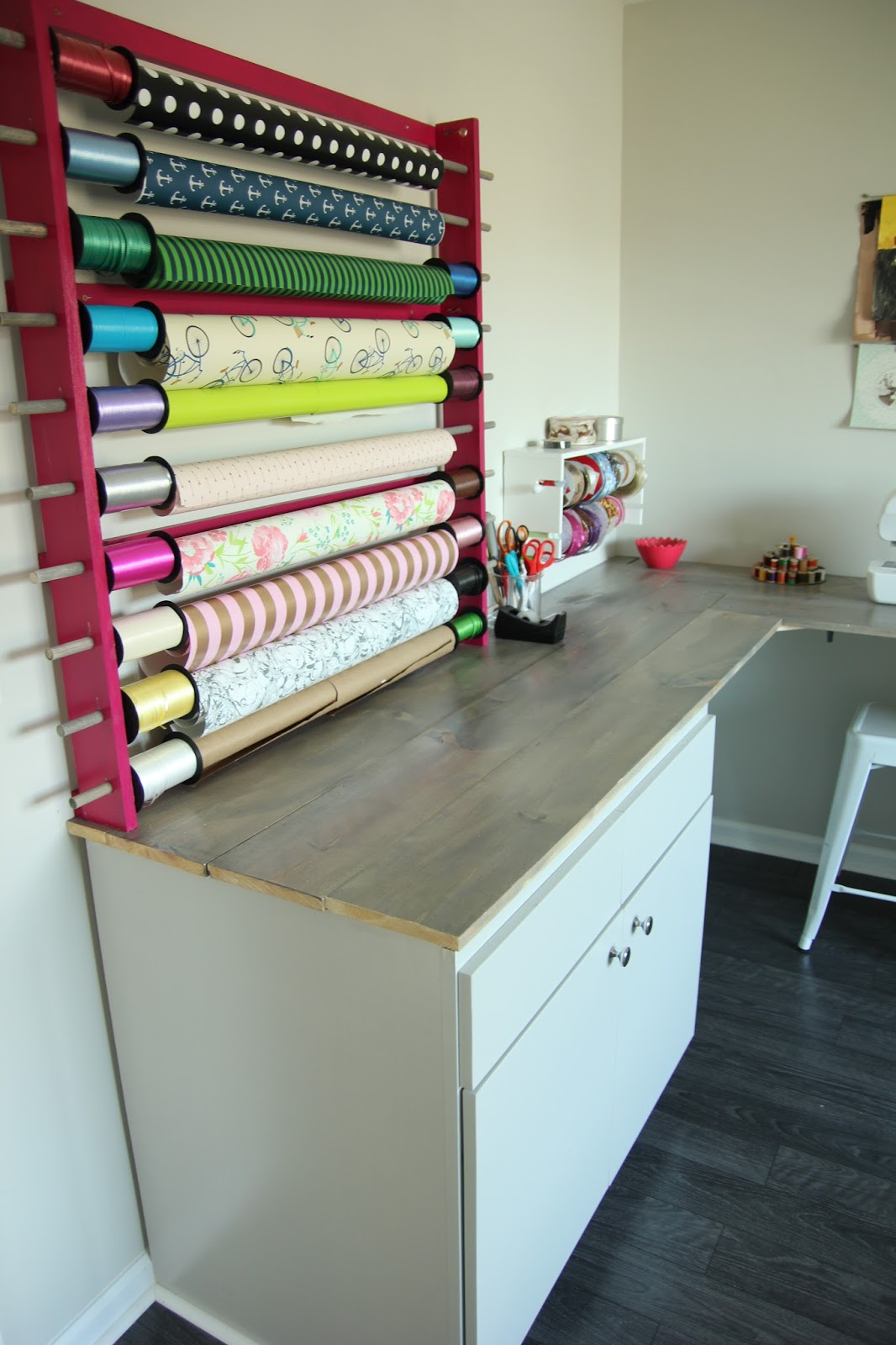 PeaHen Pad DIY wrapping paper rack