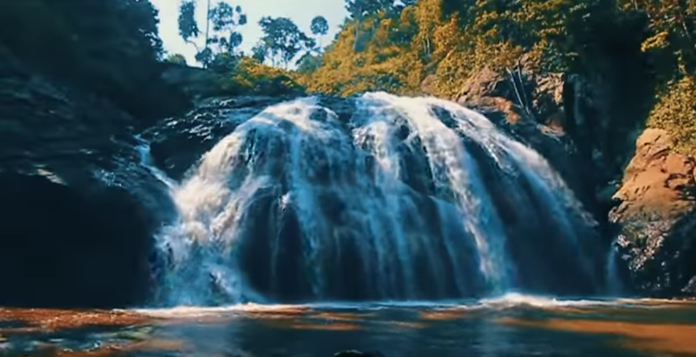 Pantai Banyu Anjlok Malang, Tiket Masuk dan Rute Lokasi